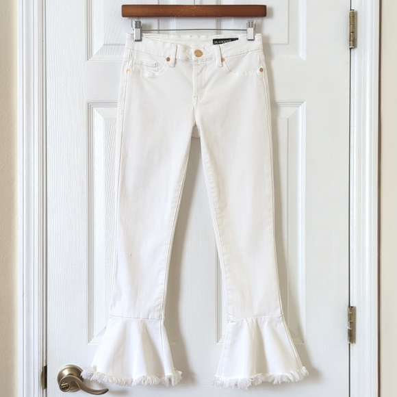 Blank NYC Flirty Low Rise Slim Fit Cropped Flared Raw Ruffle Hem Jeans White 25 - Picture 1 of 16
